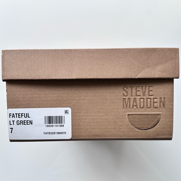 Steve Madden | Fateful Pointed Toe Sandal Light Green | Size 7 | NWT - Picture 5 of 7